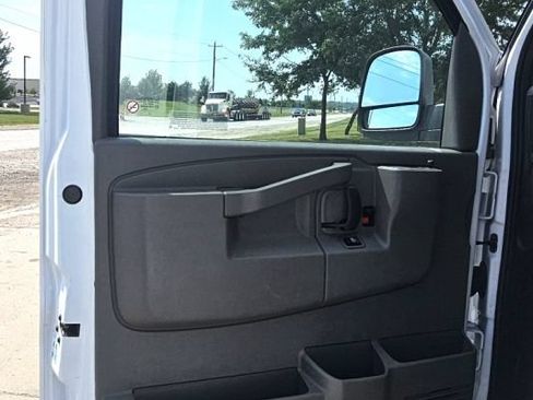Used 2023 Chevrolet Express 2500 w/ Driver Convenience Package RWD image 11