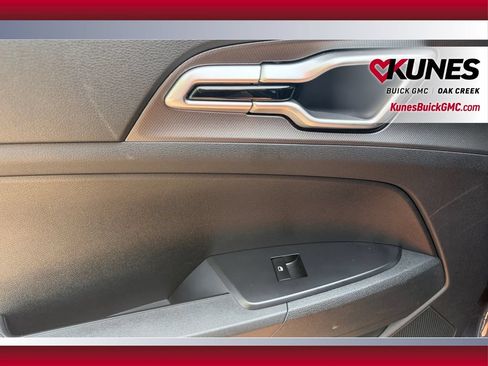 Used 2026 Kia Sportage LX FWD image 30