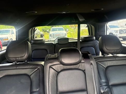 Used 2019 Lincoln Navigator Reserve w/ Cargo Package AWD/4WD image 13