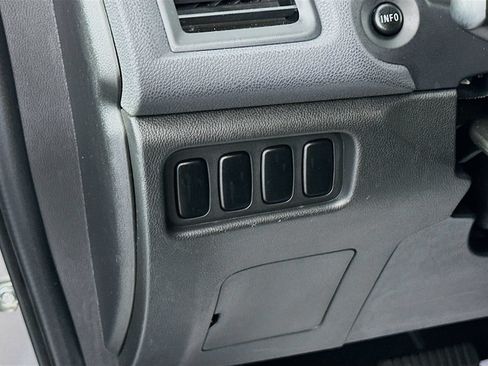 Used 2020 Mitsubishi Outlander Sport ES FWD image 10