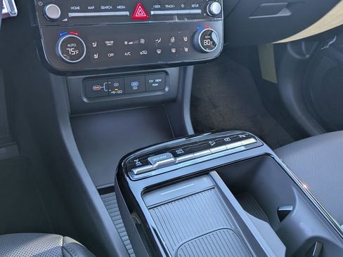 New 2026 Hyundai Tucson Limited image 18