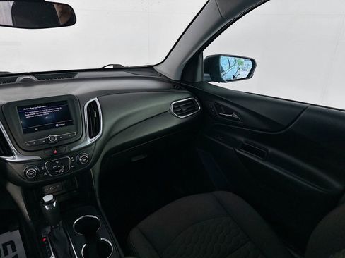 Used 2020 Chevrolet Equinox LT AWD/4WD image 23