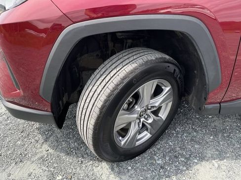 Certified 2022 Toyota RAV4 LE AWD/4WD image 10