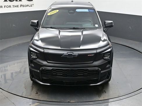 Certified 2024 Chevrolet Silverado EV RST image 58