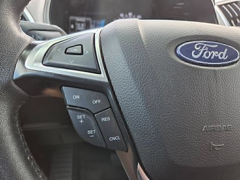 Used 2023 Ford Edge Titanium AWD/4WD image 13