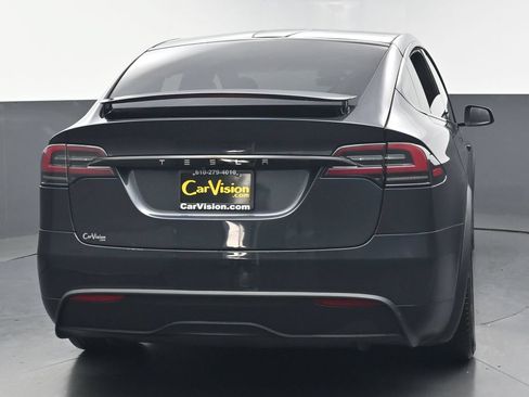 Used 2024 Tesla Model X AWD/4WD image 3