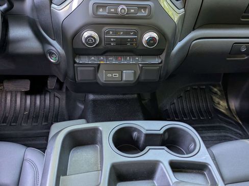 Used 2025 GMC Sierra 1500 Pro w/ Pro Value Package RWD image 19
