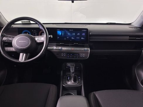 Certified 2025 Hyundai Kona SEL FWD image 14