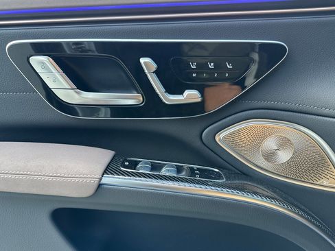 New 2025 Mercedes-Benz EQS AMG 4MATIC image 12