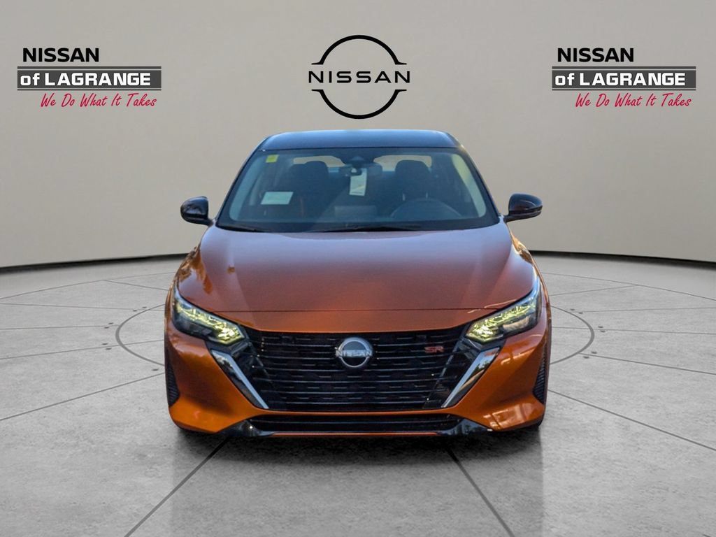 Certified 2025 Nissan Sentra SR FWD image 2