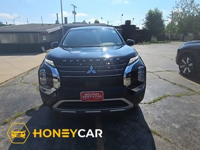 Used 2023 Mitsubishi Outlander SE