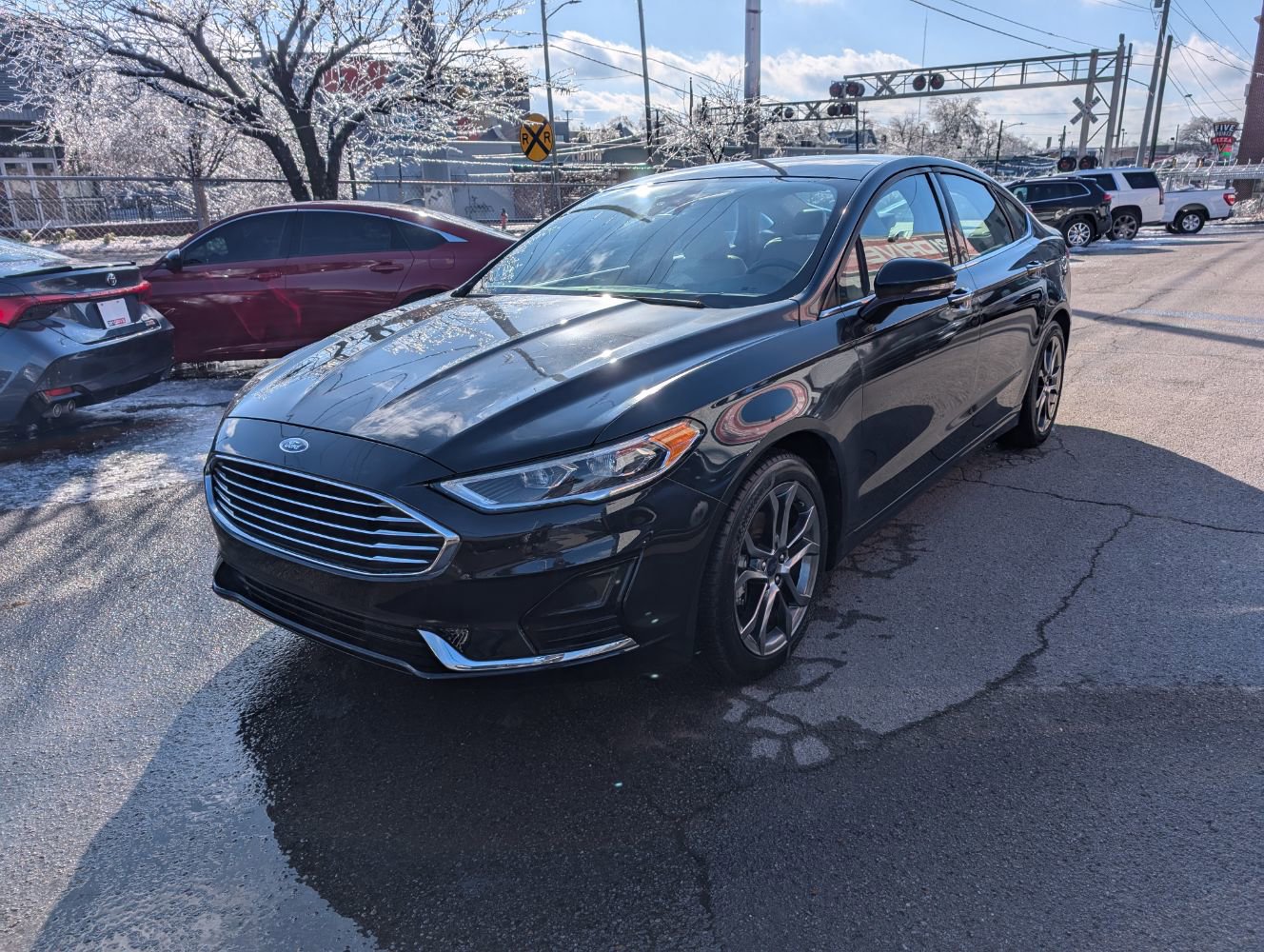 Used 2020 Ford Fusion SEL FWD image 1