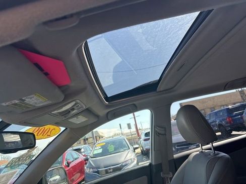 Used 2009 Toyota RAV4 Limited image 14