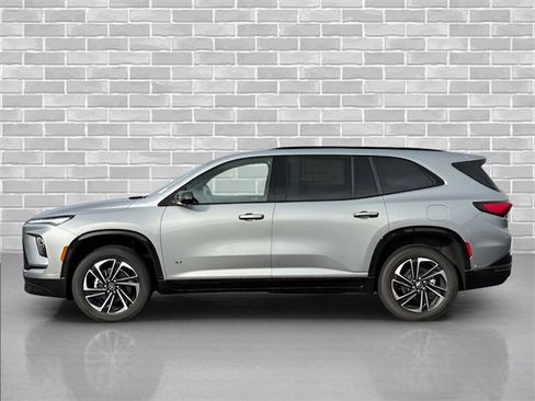 New 2025 Buick Enclave Sport Touring w/ Super Cruise Package image 4