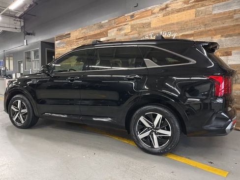 Used 2021 Kia Sorento S w/ Panoramic Sunroof Package image 19