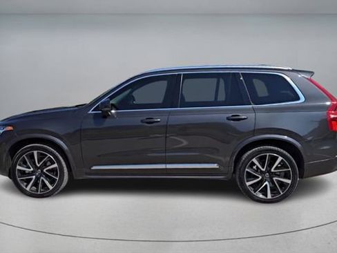 Used 2023 Volvo XC90 B6 Plus w/ Protection Package Premier image 3