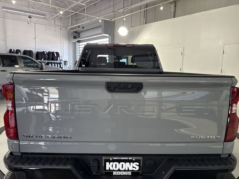 Used 2025 Chevrolet Silverado 2500 Custom w/ Custom Value Package AWD/4WD image 25