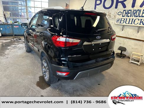 Used 2020 Ford EcoSport Titanium image 3