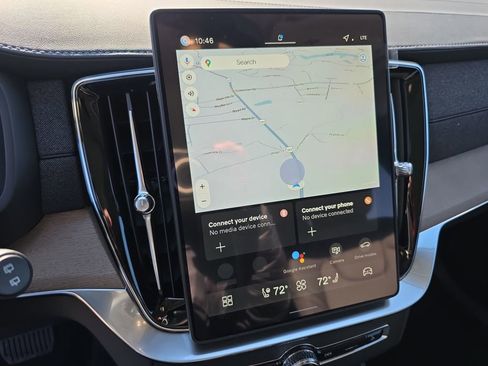 New 2026 Volvo XC90 B6 Plus w/ Protection Package Premier image 15