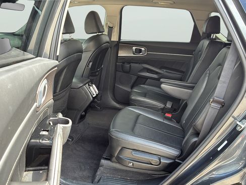 Used 2024 Kia Sorento SX FWD image 15