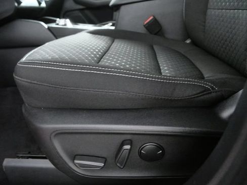 Certified 2023 Ford Escape Active AWD/4WD image 15
