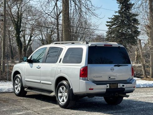 Used 2012 Nissan Armada SV image 5