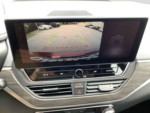 New 2025 Nissan Altima 2.5 SV w/ SV Premium Package image 26