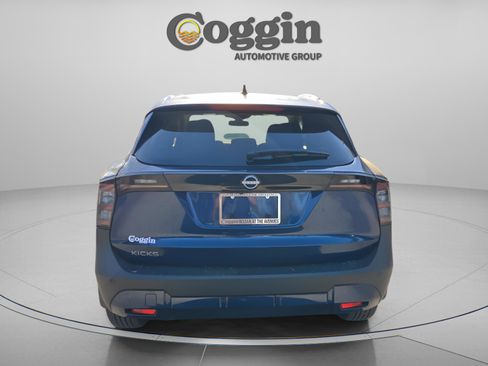 New 2026 Nissan Kicks SV FWD image 4
