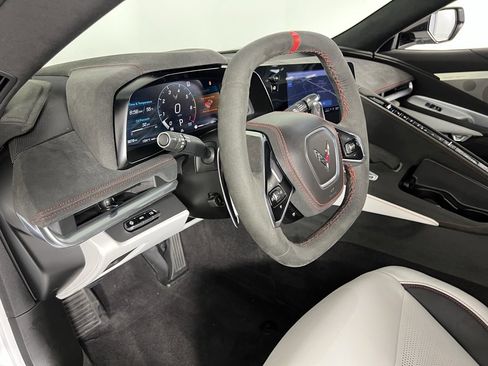 Used 2023 Chevrolet Corvette Stingray Premium Cpe w/ Z51 Performance Package image 26