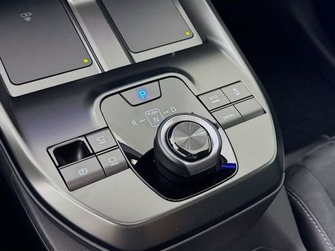 New 2026 Toyota C-HR AWD/4WD image 16