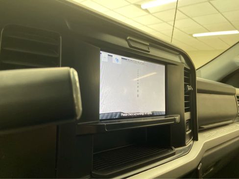 Used 2025 Ford F250 XLT AWD/4WD image 31