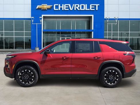 New 2027 Chevrolet Traverse Z71 w/ Driver Confidence Package AWD/4WD image 3