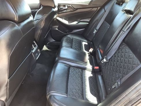 Used 2019 Nissan Maxima Platinum w/ Sport Mat Group FWD image 23