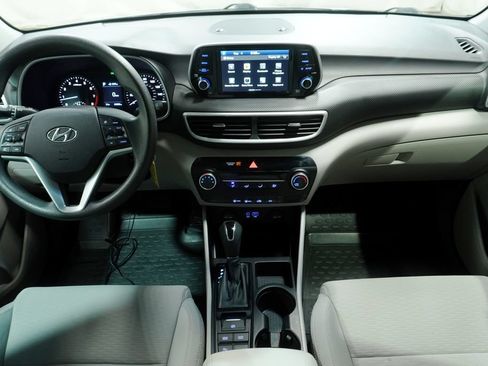 Used 2019 Hyundai Tucson SE AWD/4WD image 14
