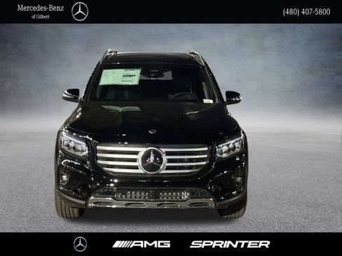 New 2025 Mercedes-Benz GLB 250 image 2