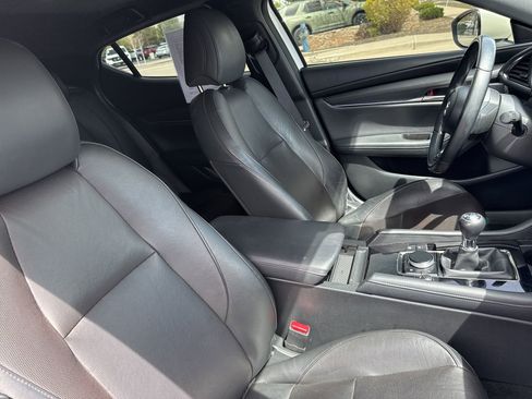Used 2023 MAZDA MAZDA3 s image 35