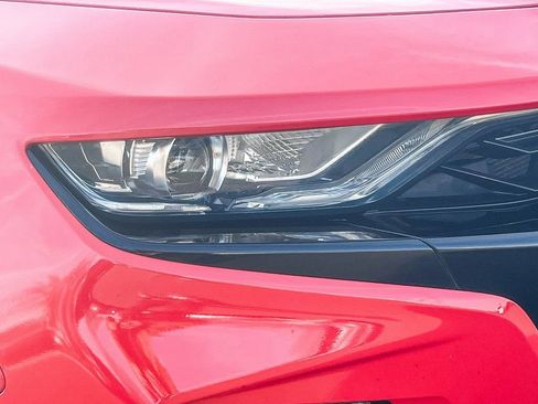 Used 2019 Chevrolet Camaro SS image 7