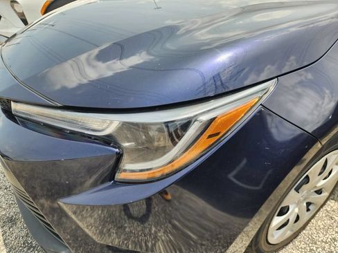 Used 2024 Toyota Corolla LE FWD image 5