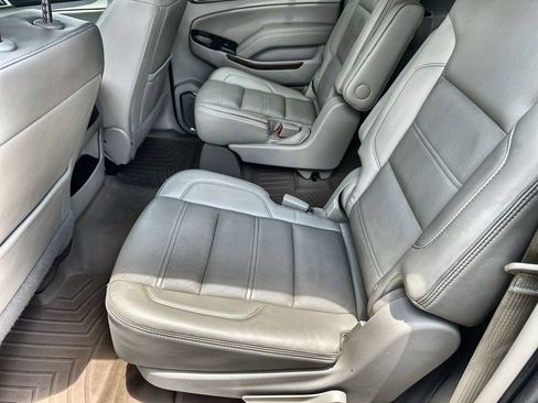 Used 2019 GMC Yukon XL Denali w/ Denali Ultimate Package AWD/4WD image 16