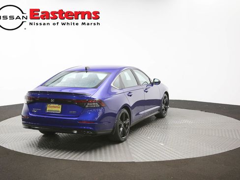 Used 2023 Honda Accord Sport image 38