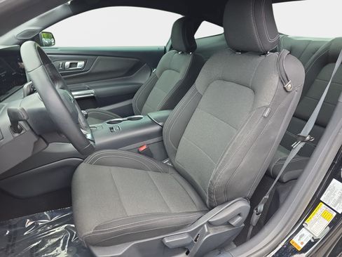 Used 2024 Ford Mustang GT RWD image 12