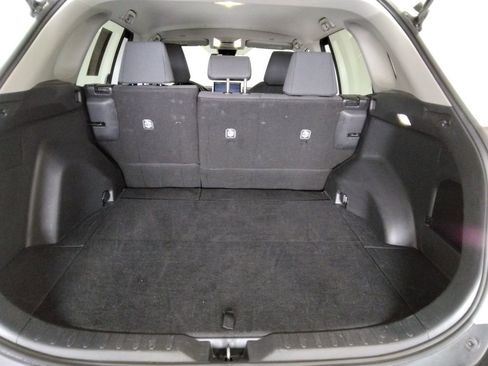 Used 2024 Toyota RAV4 LE image 10