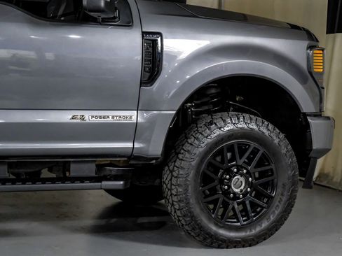 Used 2021 Ford F250 Lariat image 7