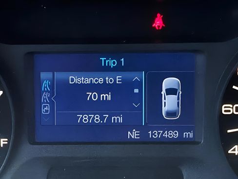 Used 2013 Ford Edge SEL AWD/4WD image 22