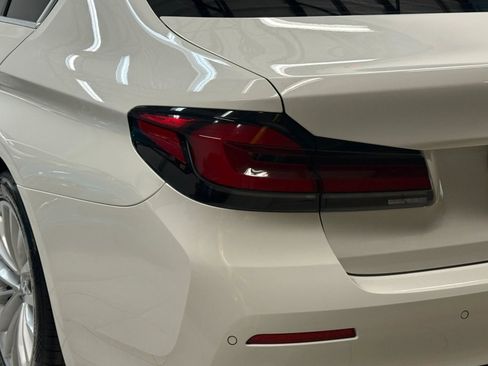 Used 2021 BMW 530i w/ Convenience Package image 12