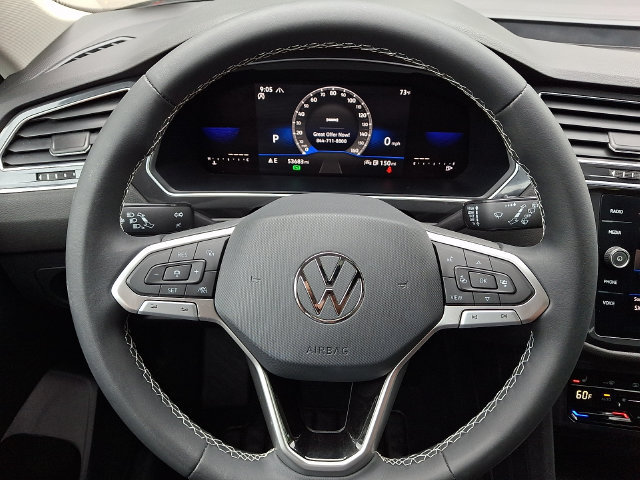 Used 2022 Volkswagen Tiguan SE AWD/4WD image 20