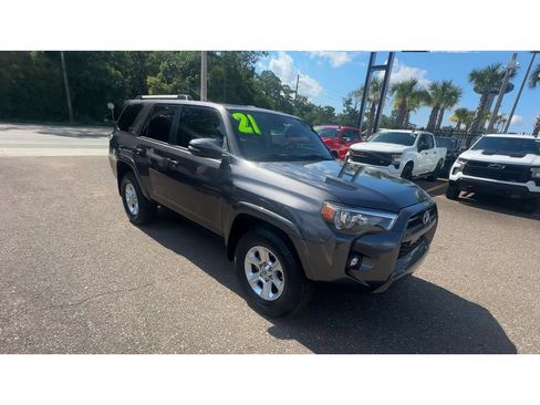 Used 2021 Toyota 4Runner SR5 Premium w/ Moonroof Package RWD image 8