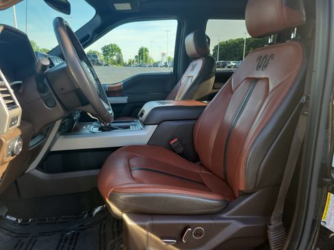 Used 2018 Ford F150 King Ranch w/ Equipment Group 601A Luxury AWD/4WD image 18