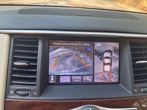 Used 2018 INFINITI QX80 4WD w/ Driver Assistance Package image 24