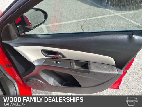 Used 2016 Chevrolet Cruze Eco image 29